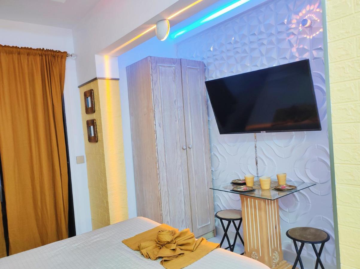 Golf Del Sur Albatros Park Piscina Climatizada Fast Wifi Appartement
