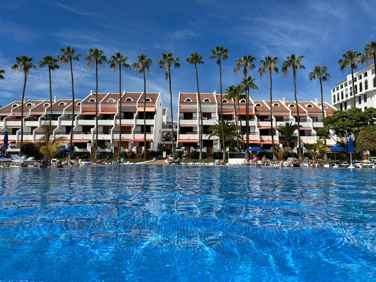 Apartment Sunny 2-bedroom In Parque Santiago Ii Playa de las Americas (Tenerife)