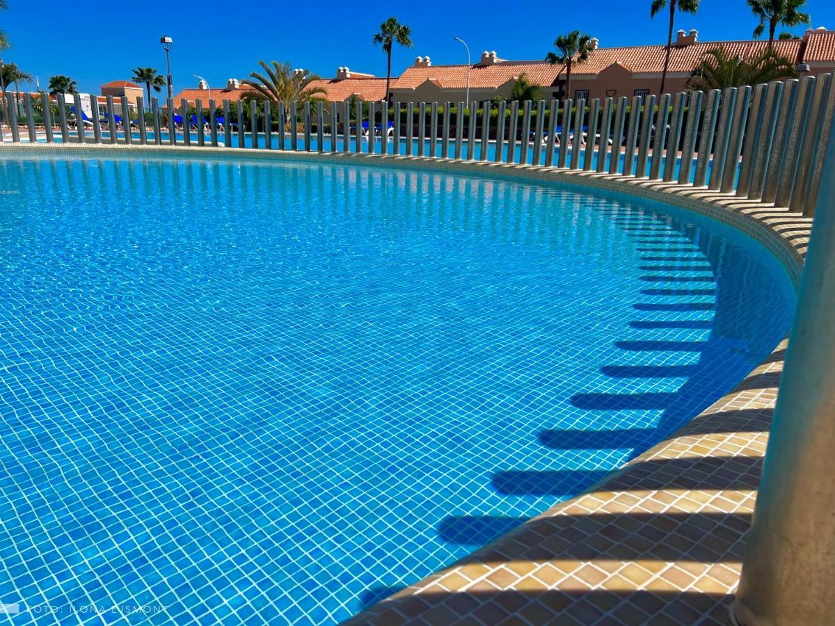 Isla Feliz In Golf Del Sur Cozy With Terrace, Pool & Parking Apartment San Miguel de Abona