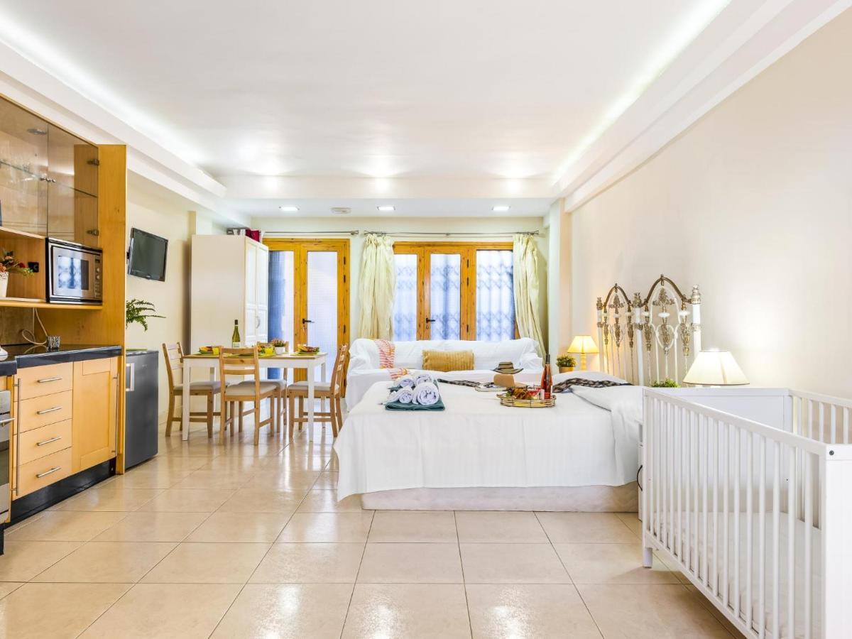 324 Pueblo Canario Modern Studio With Wifi Apartment *