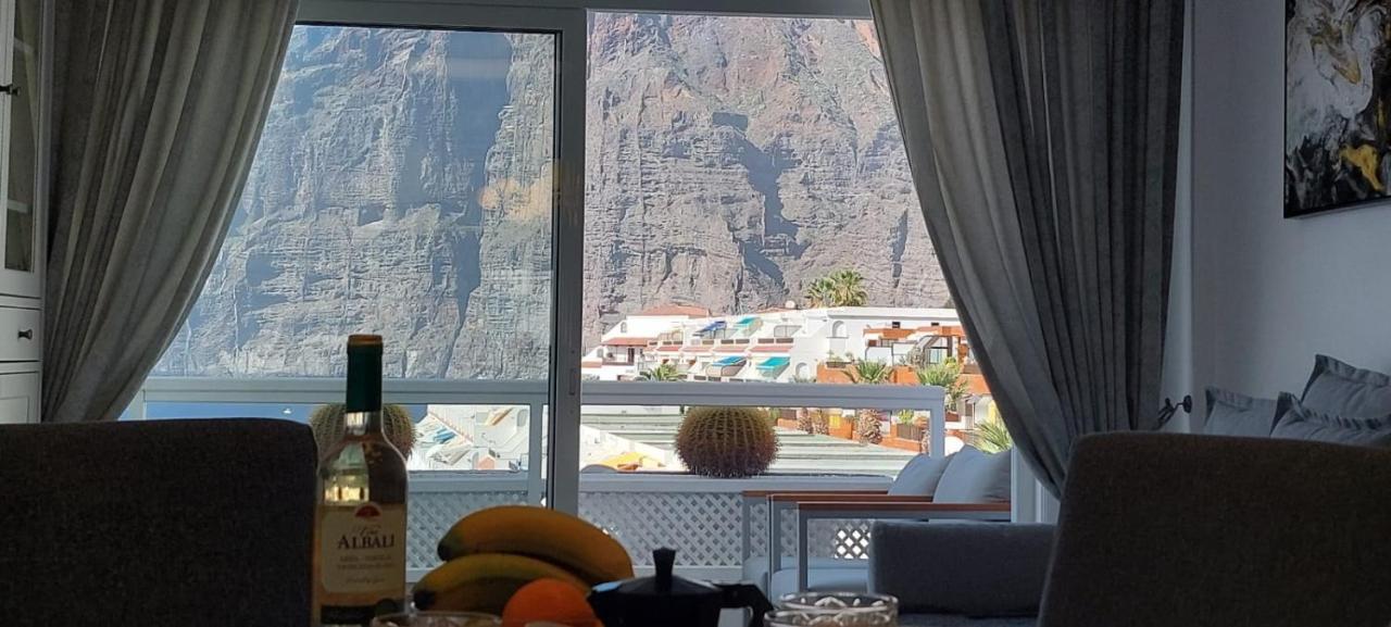 Vistas Sonadas Cerca Del Mar * Acantilado de los Gigantes
