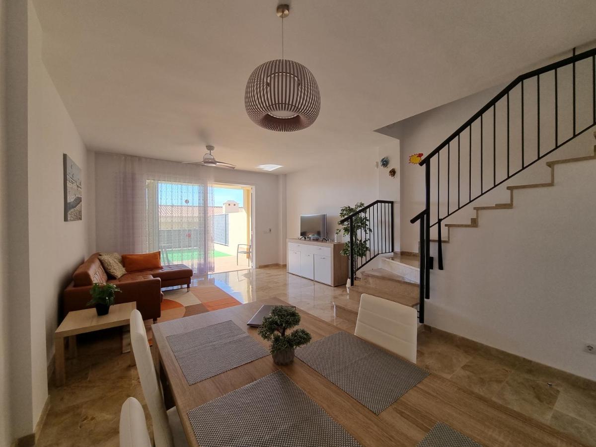 Lora Modern & New Townhouse 2 Bedroom Puerto de Santiago (Tenerife)