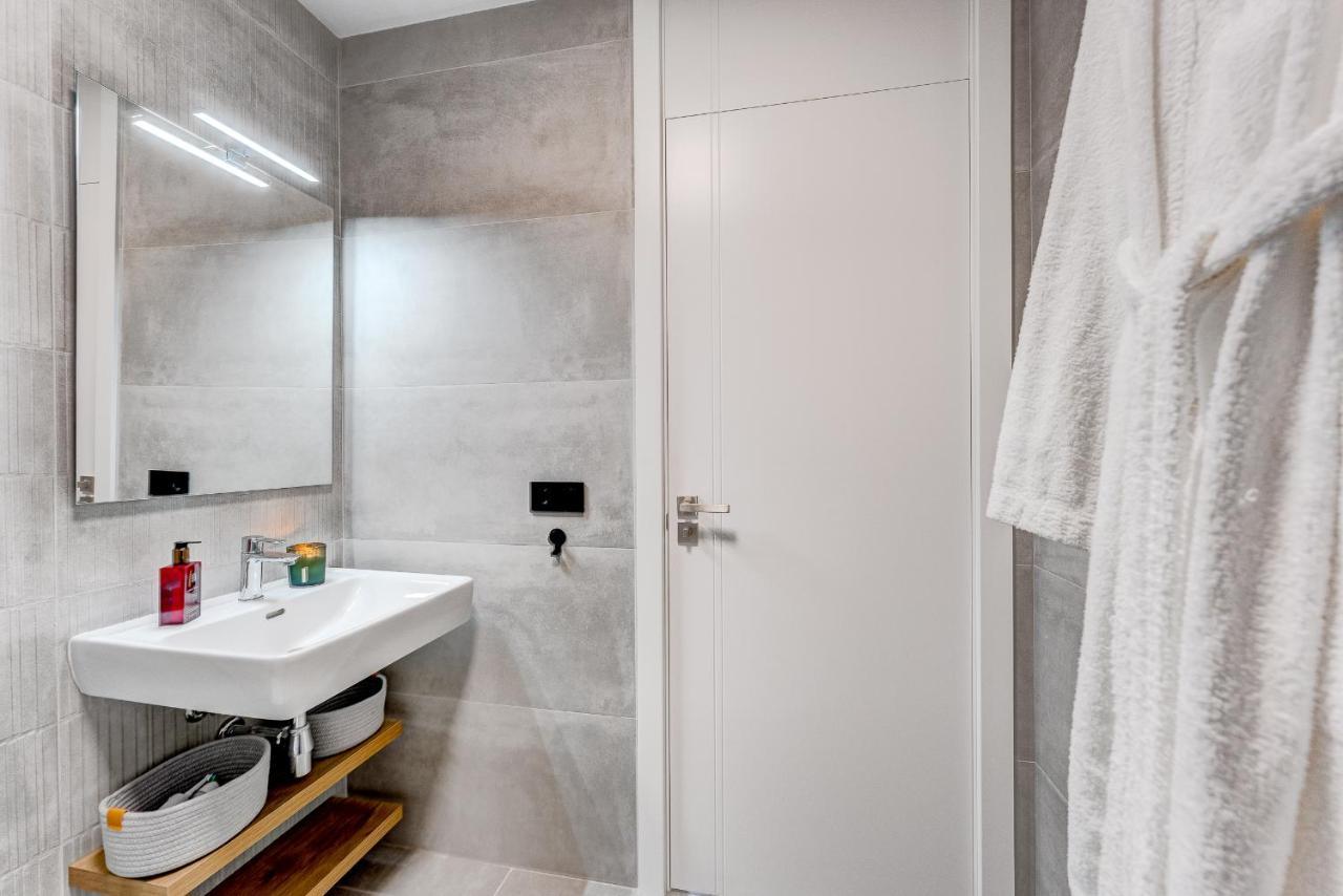 Modern New Terrazas De Costa Adeje. Heated Pool, Big Terrace And Private Parking Appartement Costa Adeje (Tenerife)
