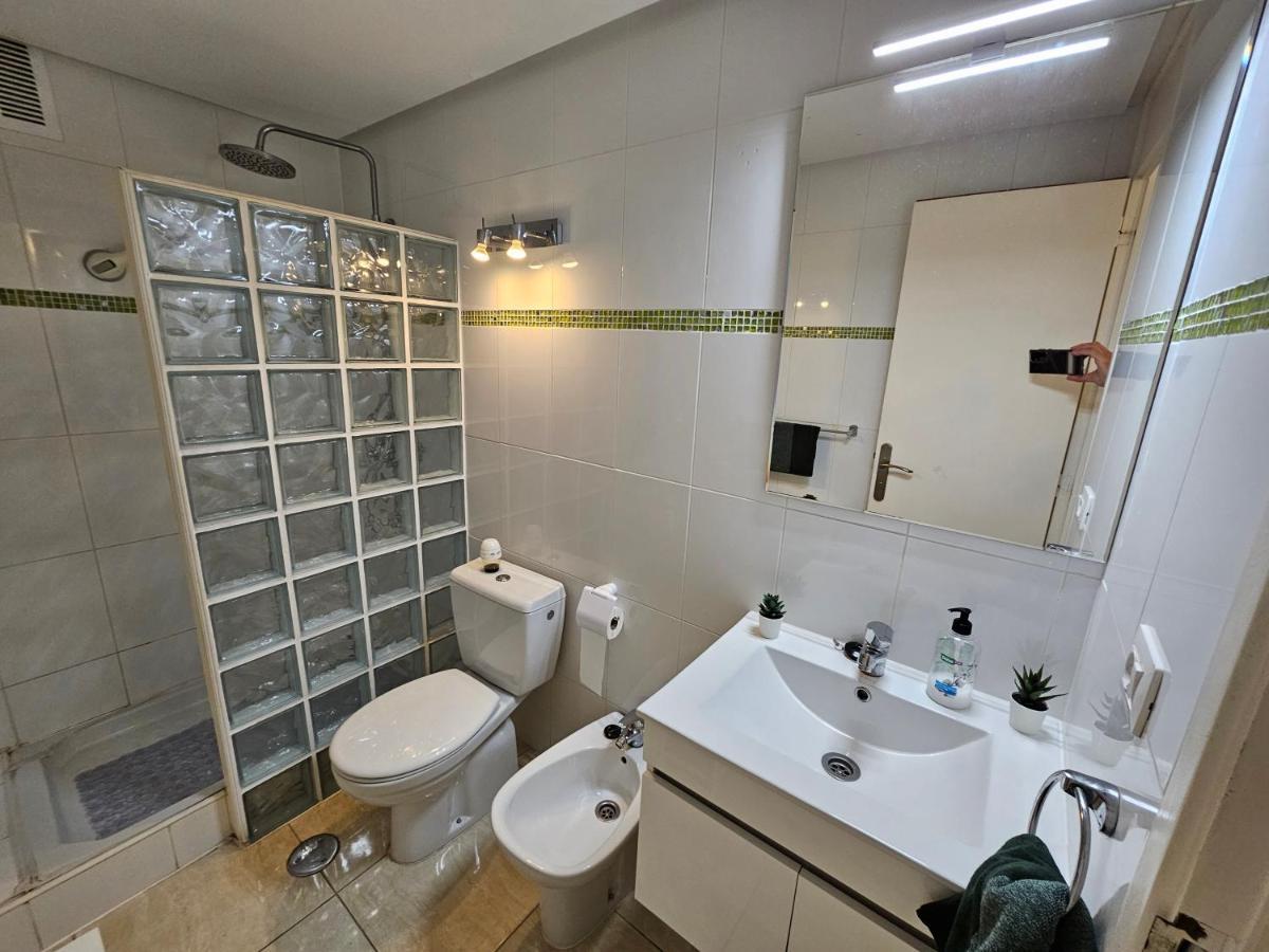 Casa Palmera 3 Only 150 Metres To The Beach, Heated Pool, Wifi, Sat-tv, Balcony * Arona (Tenerife)