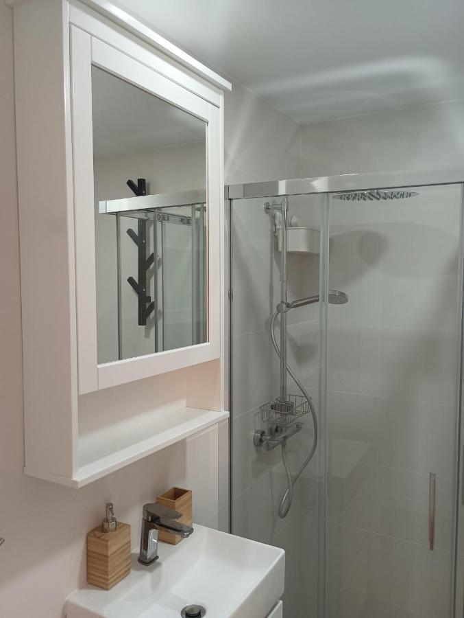 Fantastico Piso Con Piscina Y Balcon En Apartment