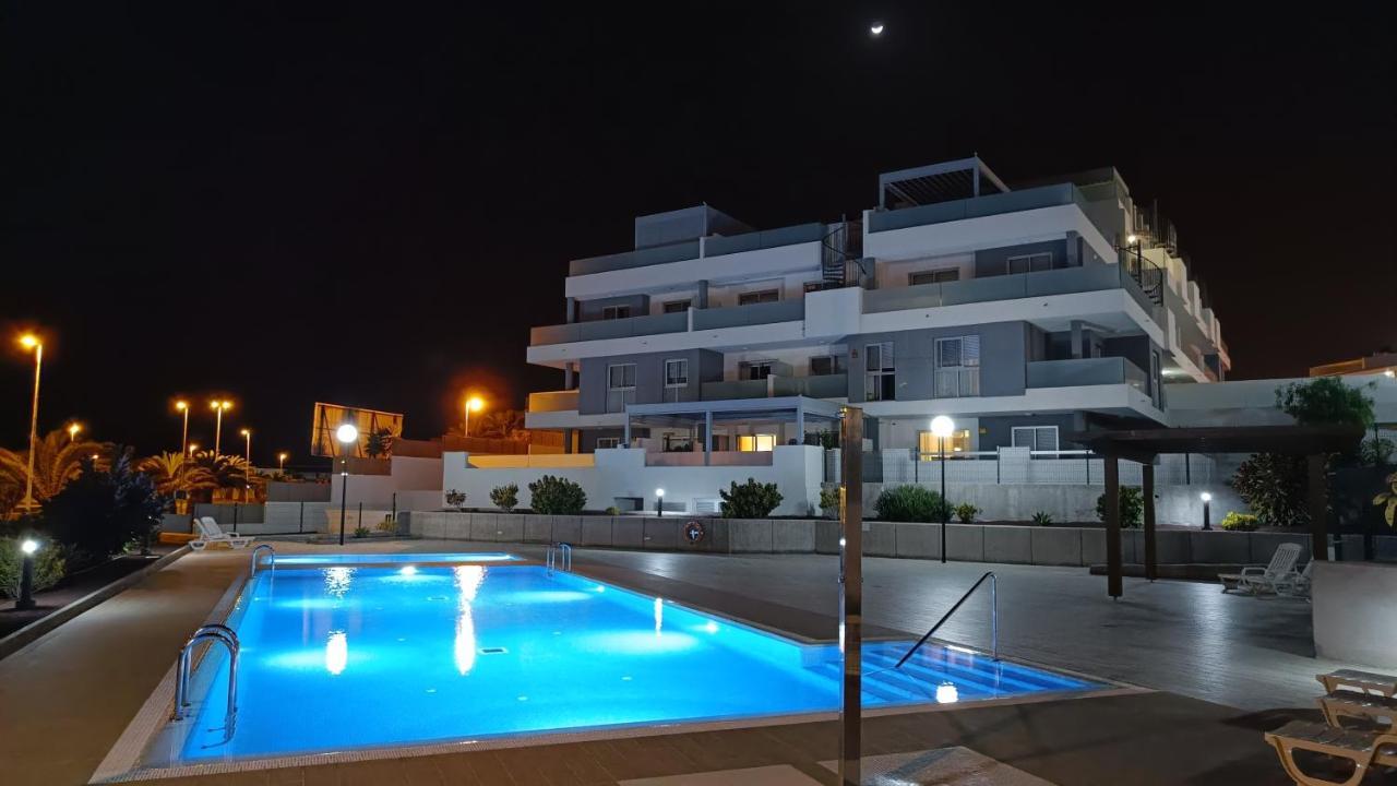 Apartamento Amplio Y Comodo Apartamento. *