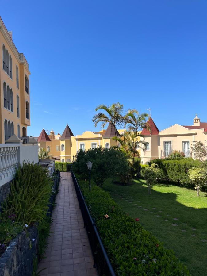La Quinta Paradise *