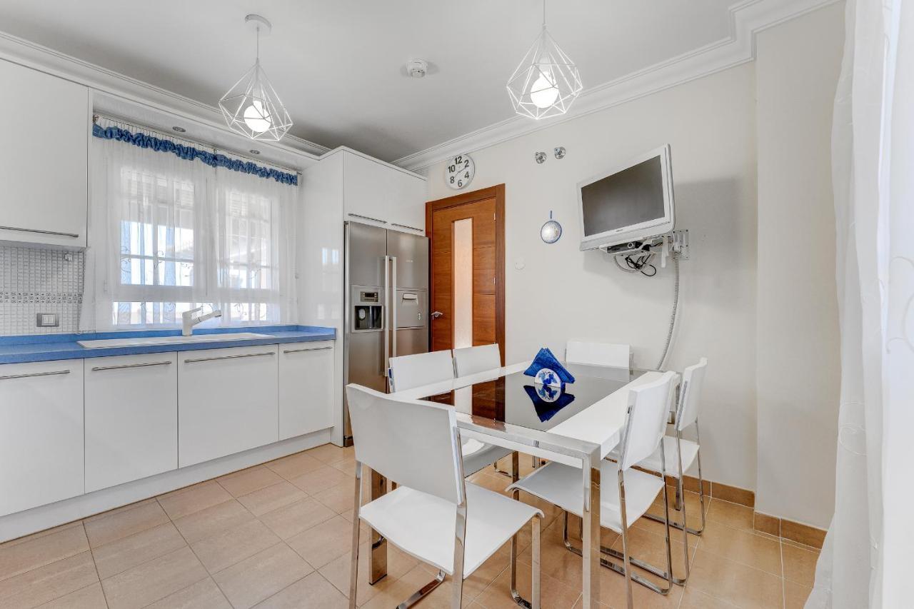 Luxury In Cristianos Villa Arona (Tenerife)