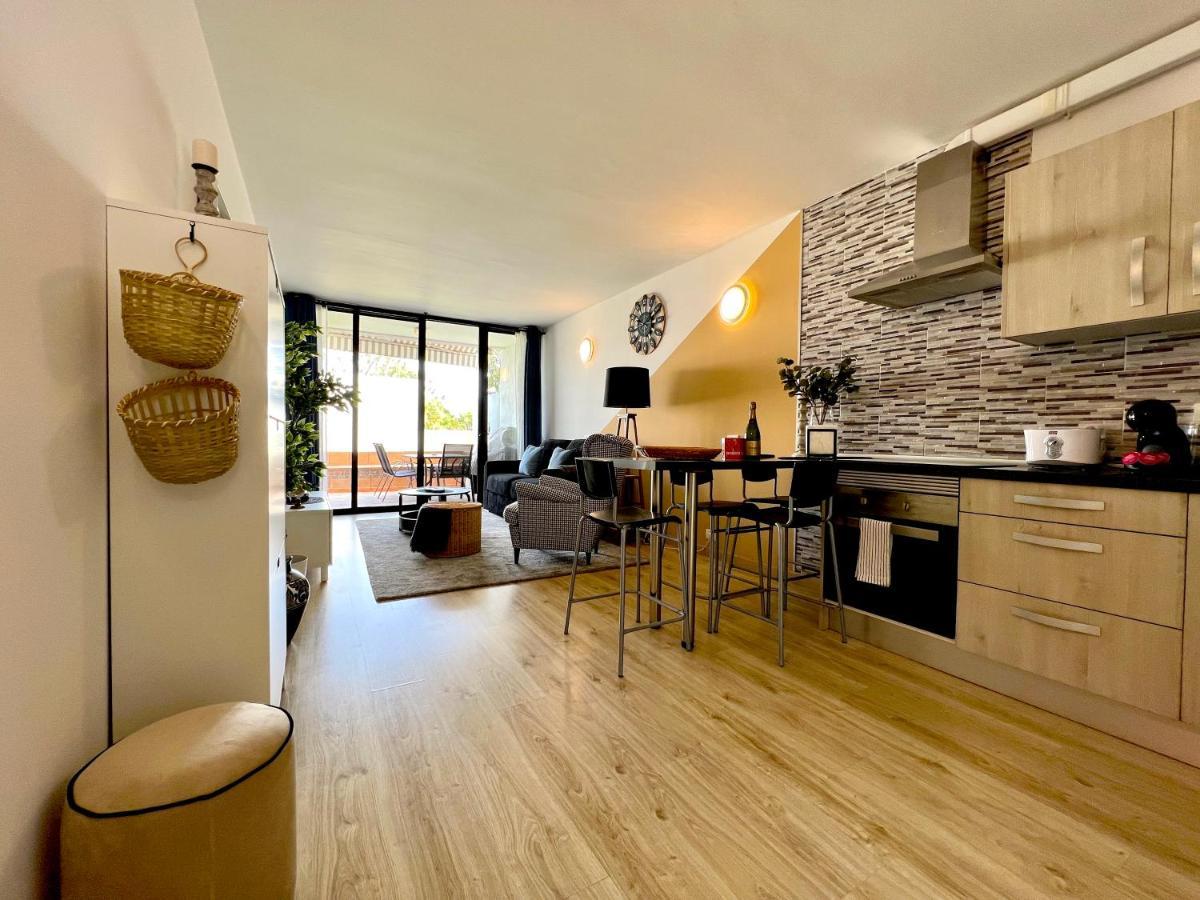 Сasa de vacaciones Stunning Lovely Flat With Pool And Wi-fi, 31 *