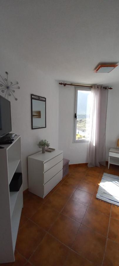 отдых у океана Apartamento Los Silos