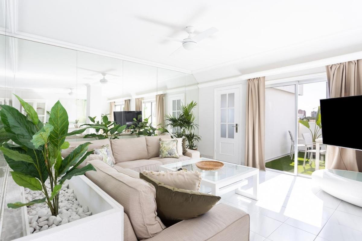 Oasis Penthouse In Santa Cruz By Edén