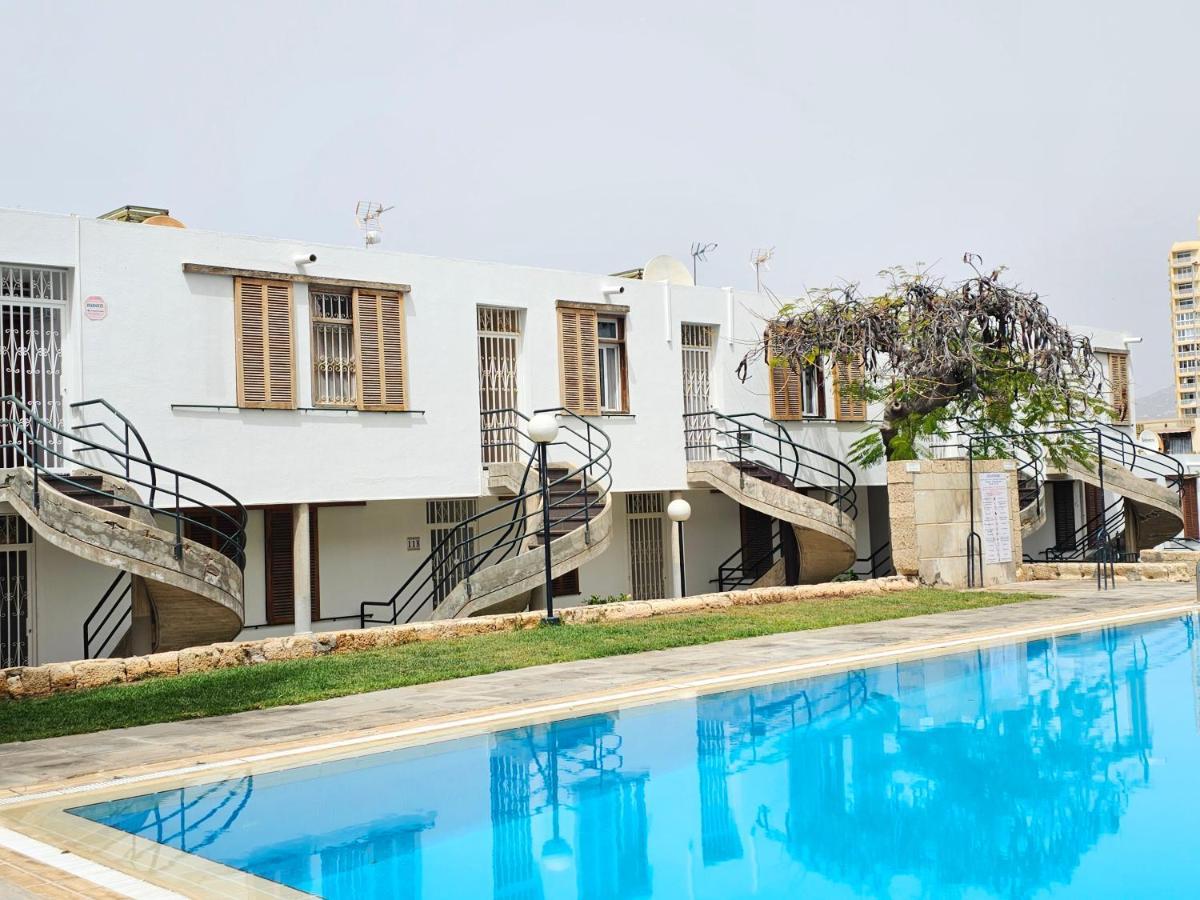 Apartment Holidays & Pool ,aircond , Americas