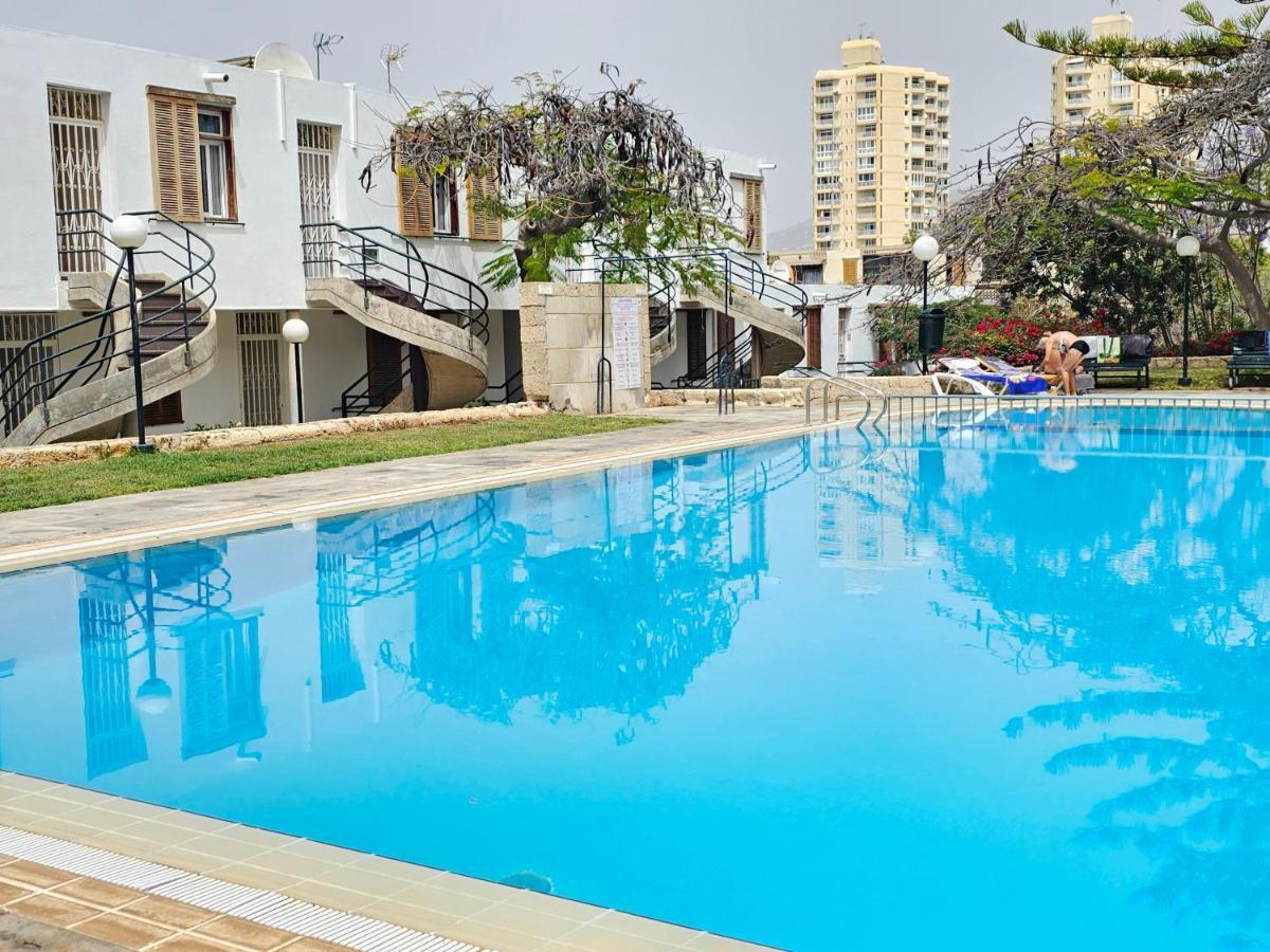Holidays & Pool ,aircond , Americas Apartment Arona (Tenerife)