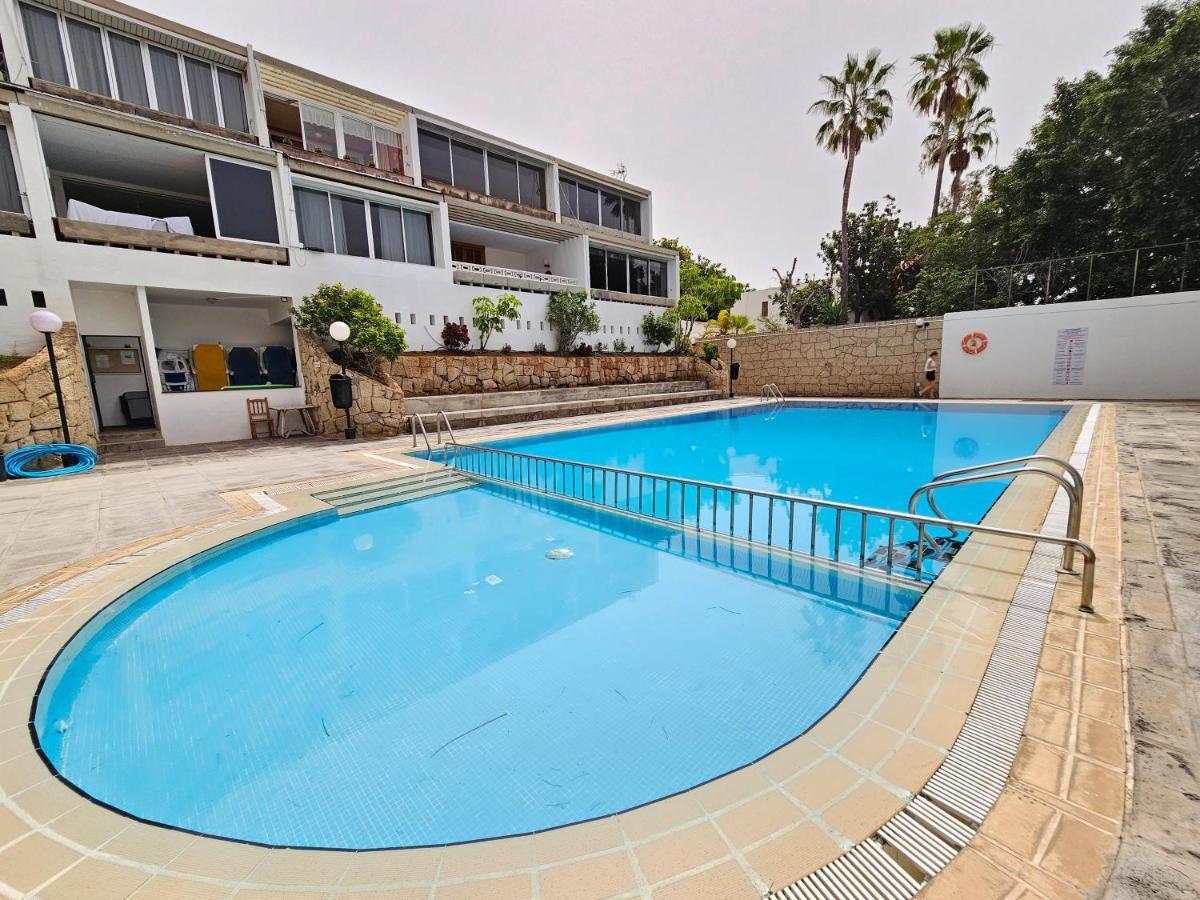 Holidays & Pool ,aircond , Americas * Arona (Tenerife)