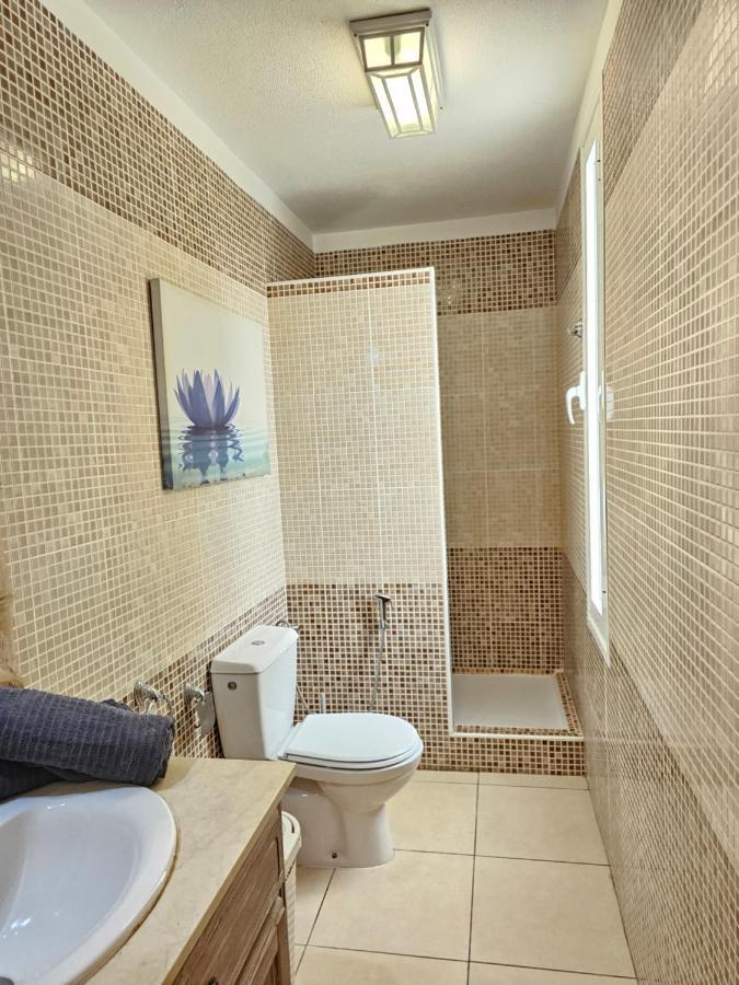 Apartment Holidays & Pool ,aircond , Americas