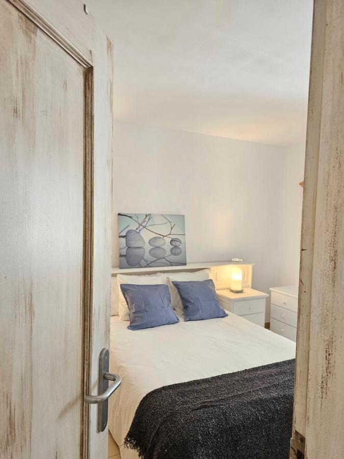 Apartment Holidays & Pool ,aircond , Americas