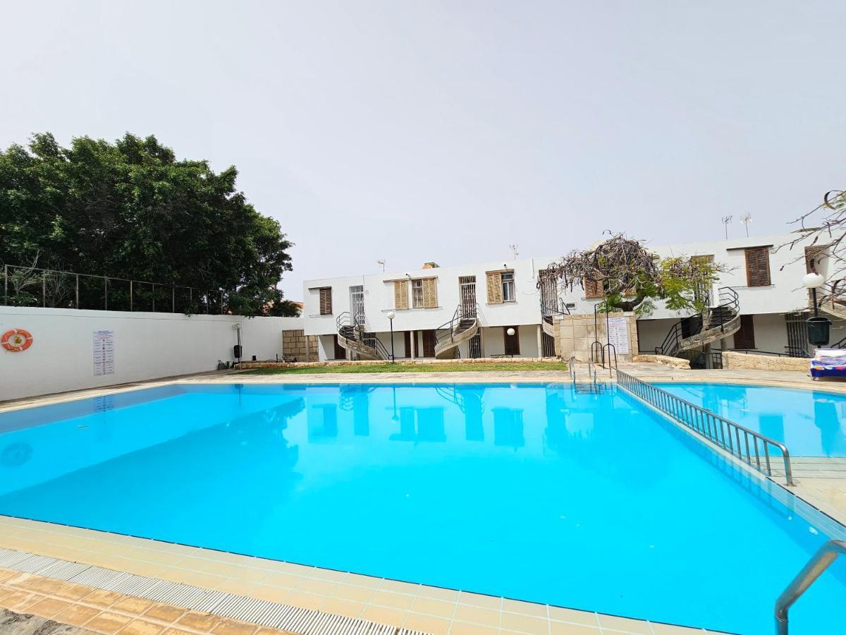 Holidays & Pool ,aircond , Americas Arona (Tenerife)