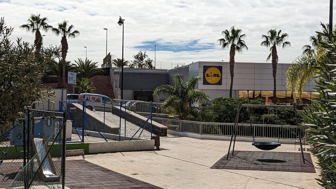Concanas - Los Gigantes Centre * Acantilado de los Gigantes
