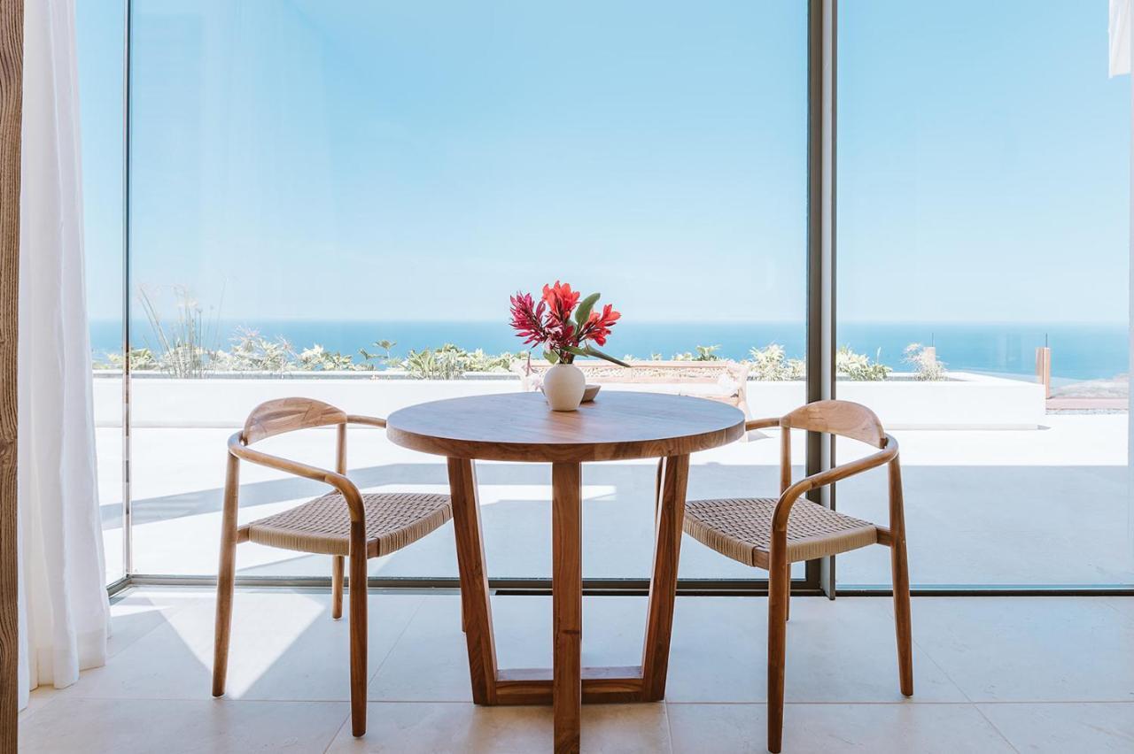 Serenity On The Cliff With Climatized Pool Villa