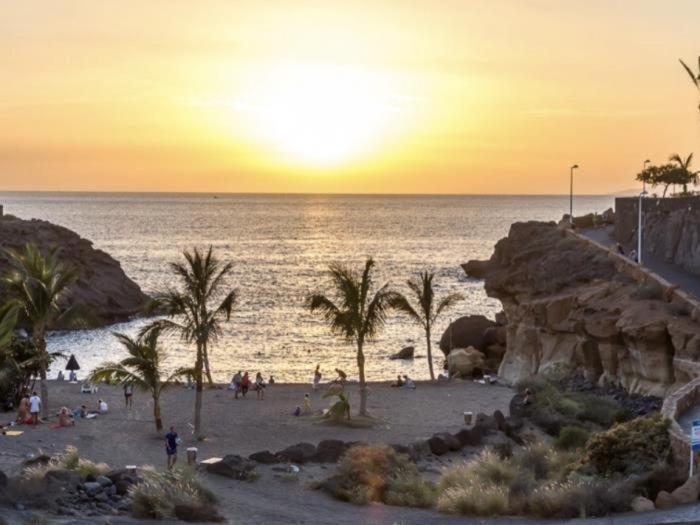 1413 Panoramic 1 Bedroom, Ocean View!
