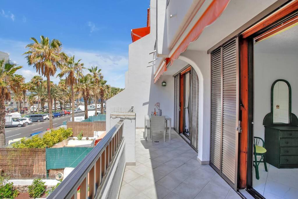 Robert Playa De Americas Apartamento *