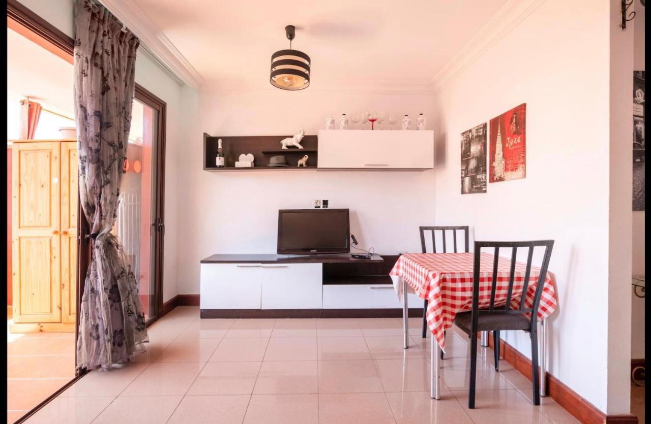 Private With Bathroom And Big Terrace Just For Maison d'hôtes *