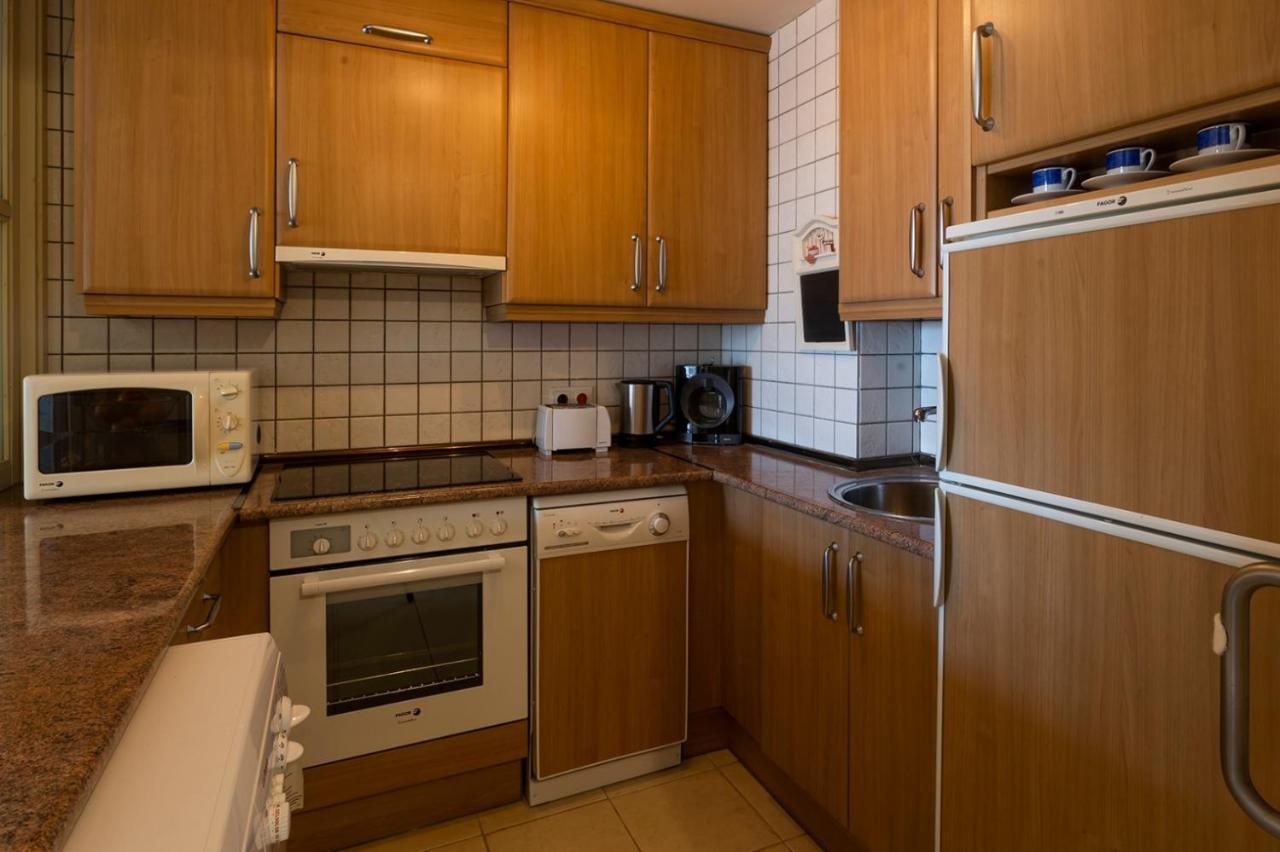 M&r - Swimming Pool - Garage - Ac Apartamento *