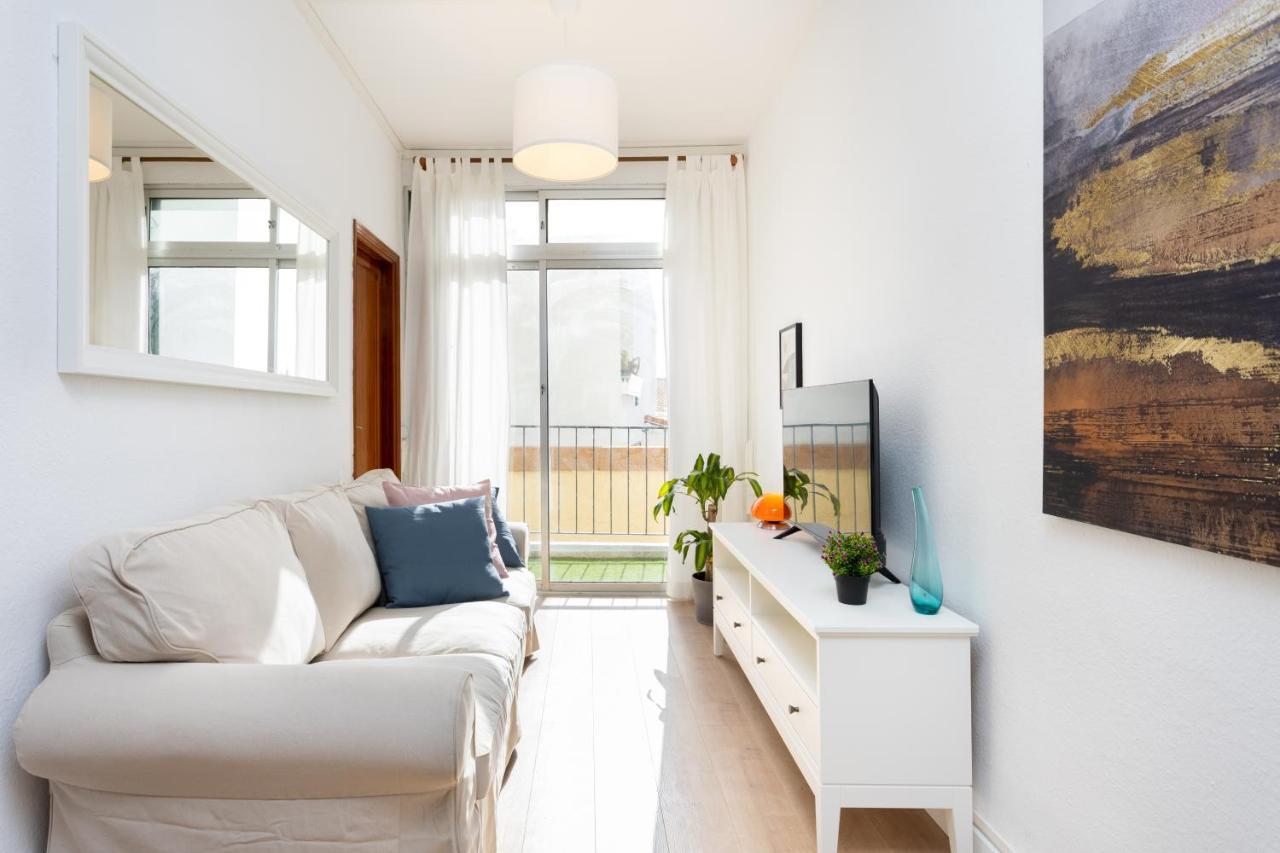 Precioso Renovado En Apartamento *