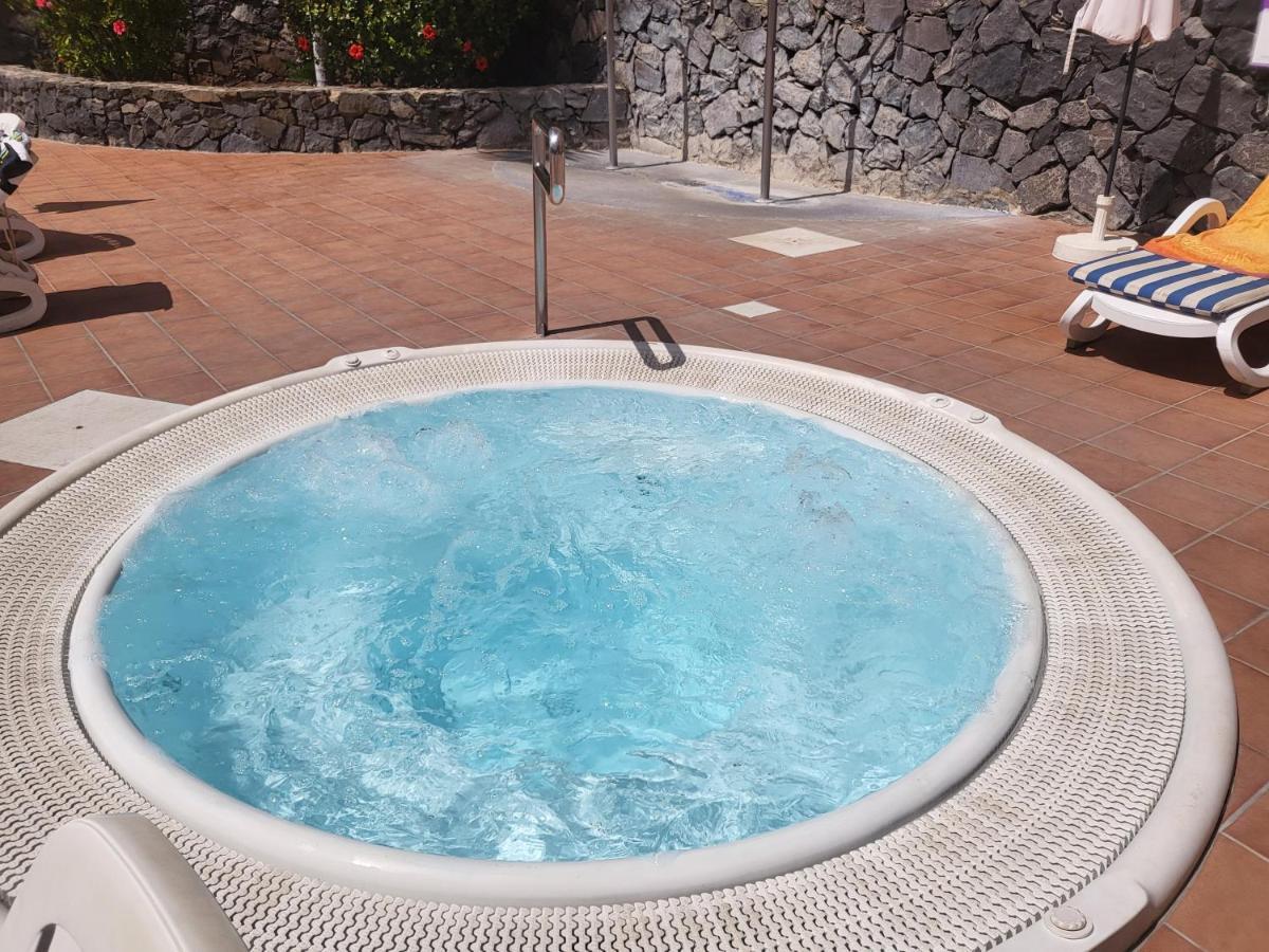 M&r - Swimming Pool - Garage - Ac Apartamento