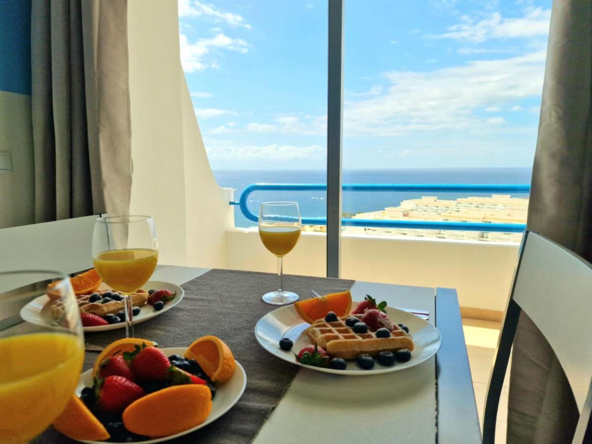 Lovely Blue With Ocean View And Pool, Paraiso 918 Costa Adeje (Tenerife)