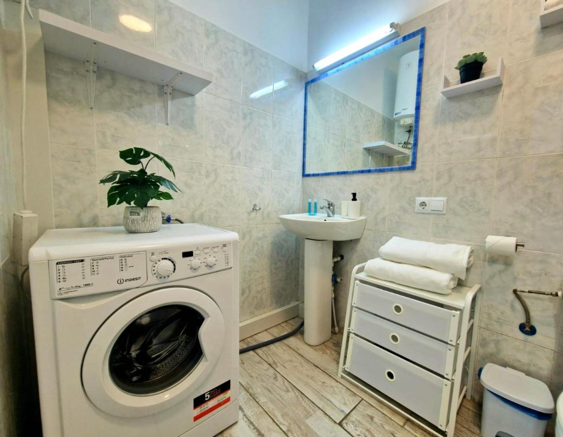 Holiday home Lovely Blue With Ocean View And Pool, Paraiso 918
