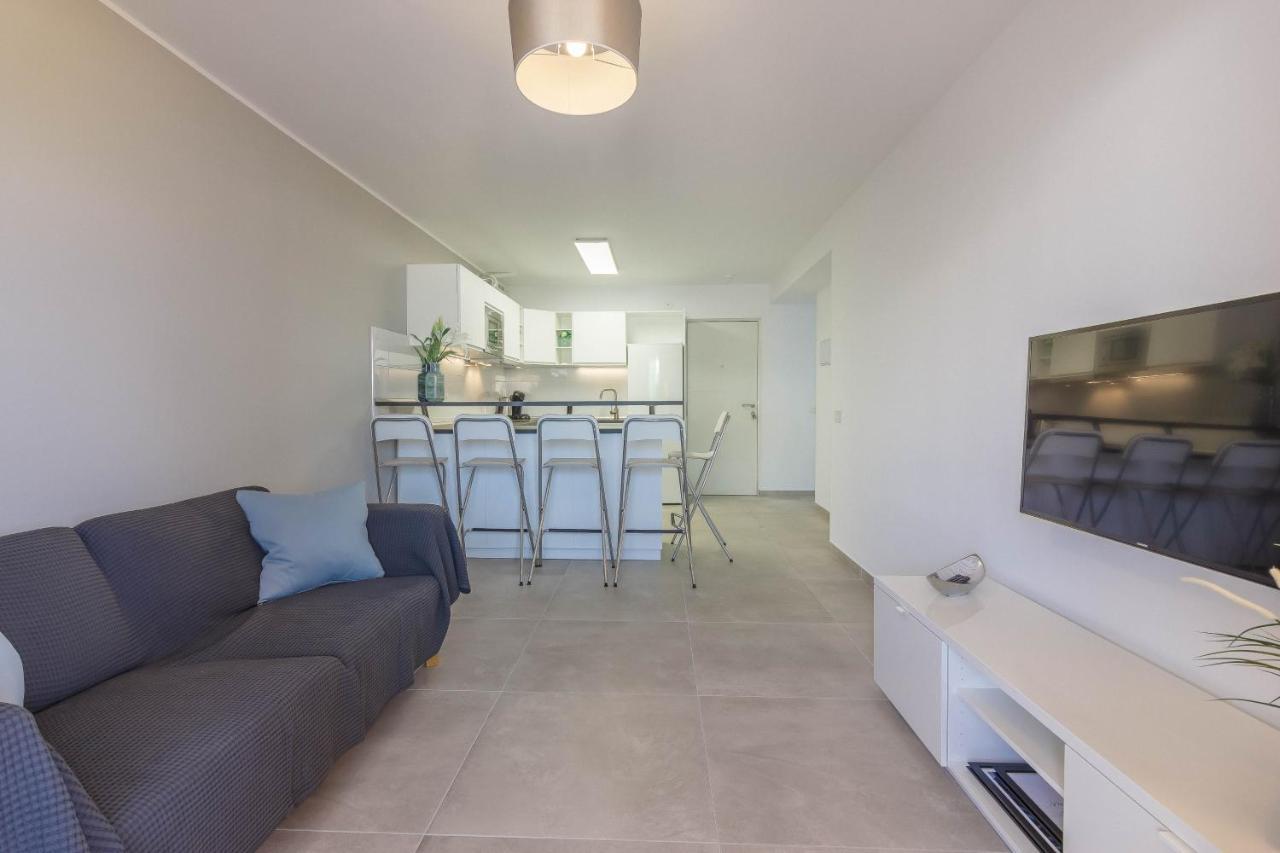 Appartement Luxury Duplex In Cristianos , 6 Pax