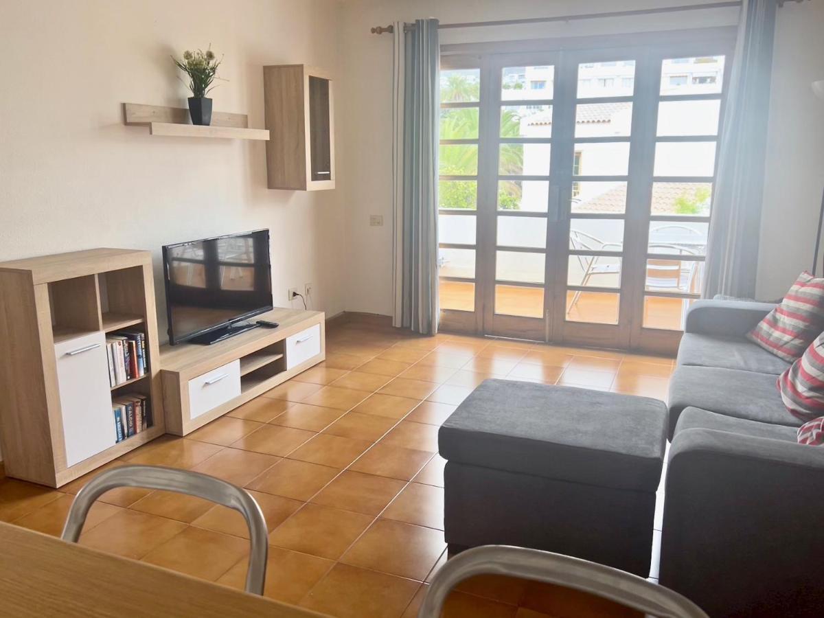 One Bedroom Apartment, Garden City, Heated Pool, Close To Playa Americas Playa de las Américas