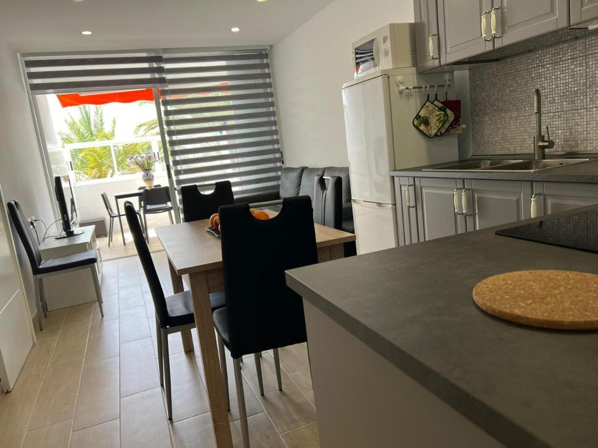 Chaparral Apartment *