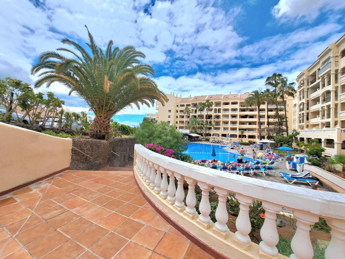 Bonito Estudio En Cristianos En Complejo Con Piscina Y Cerca De Playa