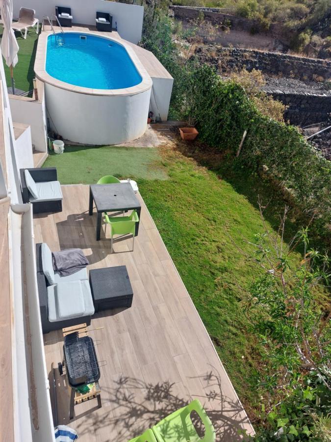 Apartment Modern With Private Pool