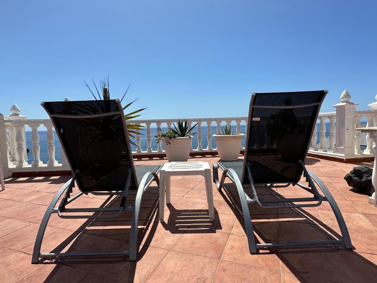 Apartment 1st Line Sea View & Rooftop - Arena *