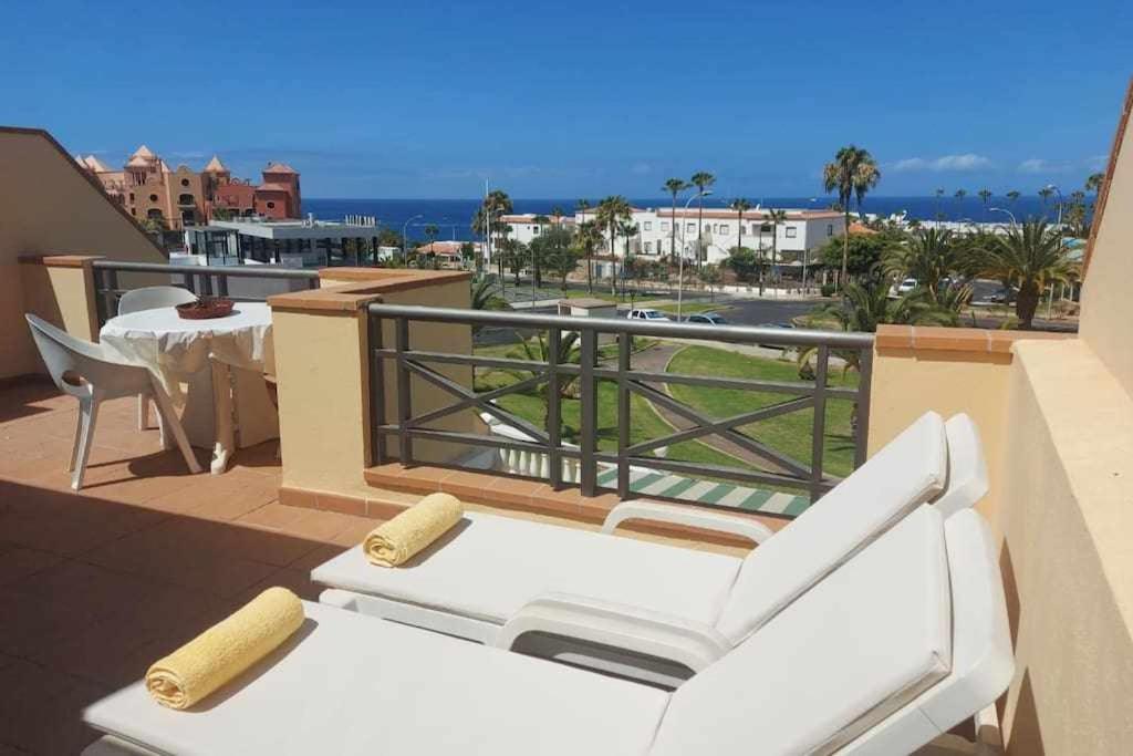 Villa El Veril Del Duque - Beachside Complex In *