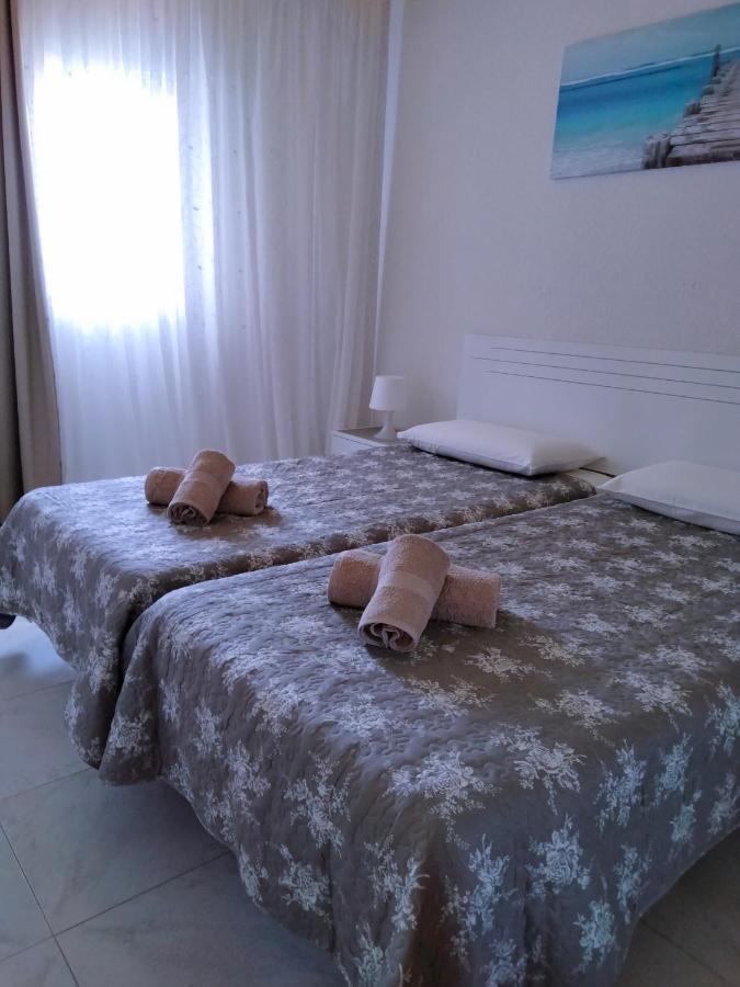 Torres De Yomely Playa Americas Appartement