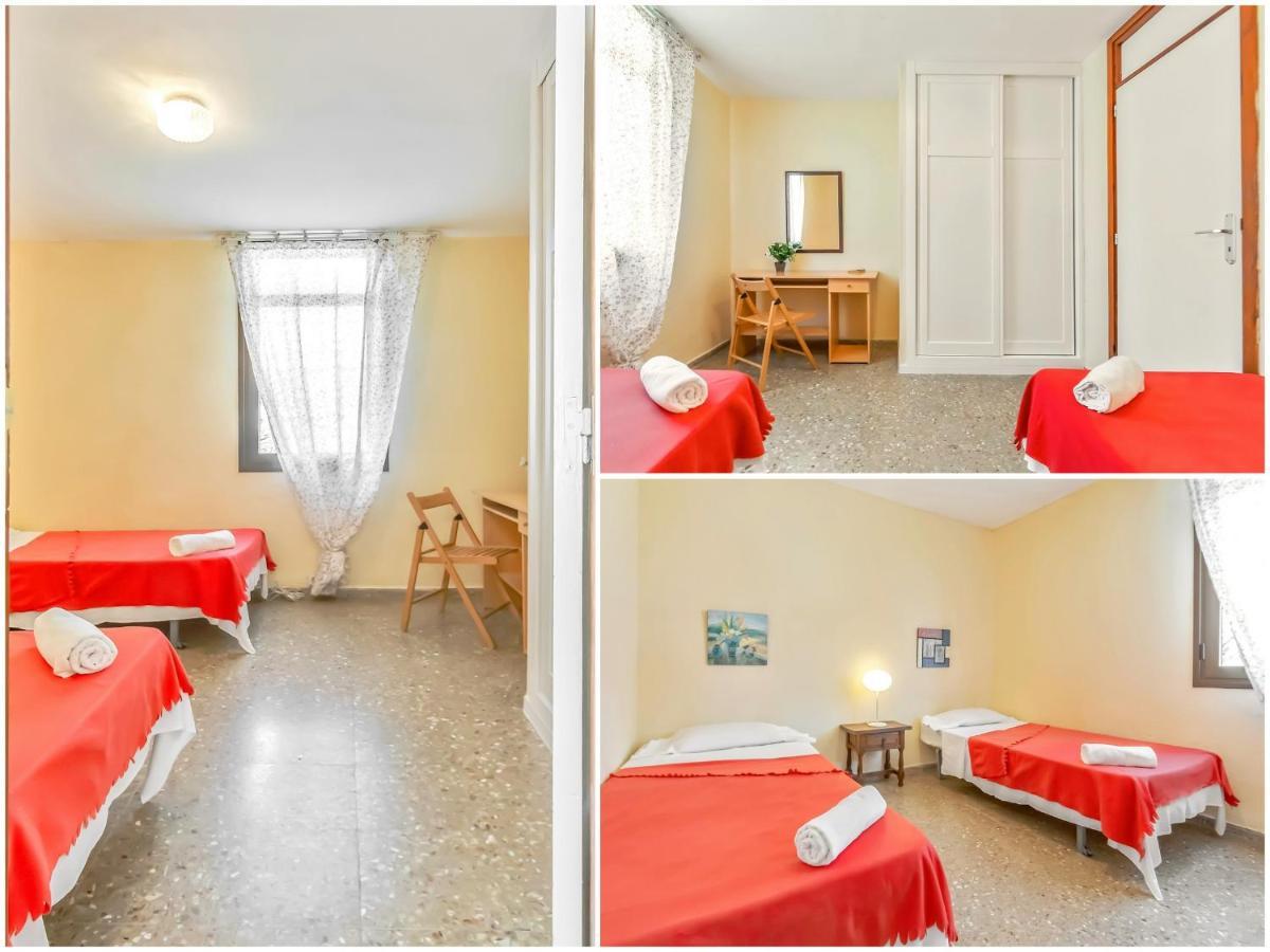 Near Playa De Americas With Wifi And Pool, Tenerife Sur Apartment