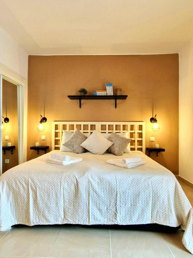 Stylish With King-size Bed And Ocean View, Paraiso 209 Holiday home Costa Adeje (Tenerife)