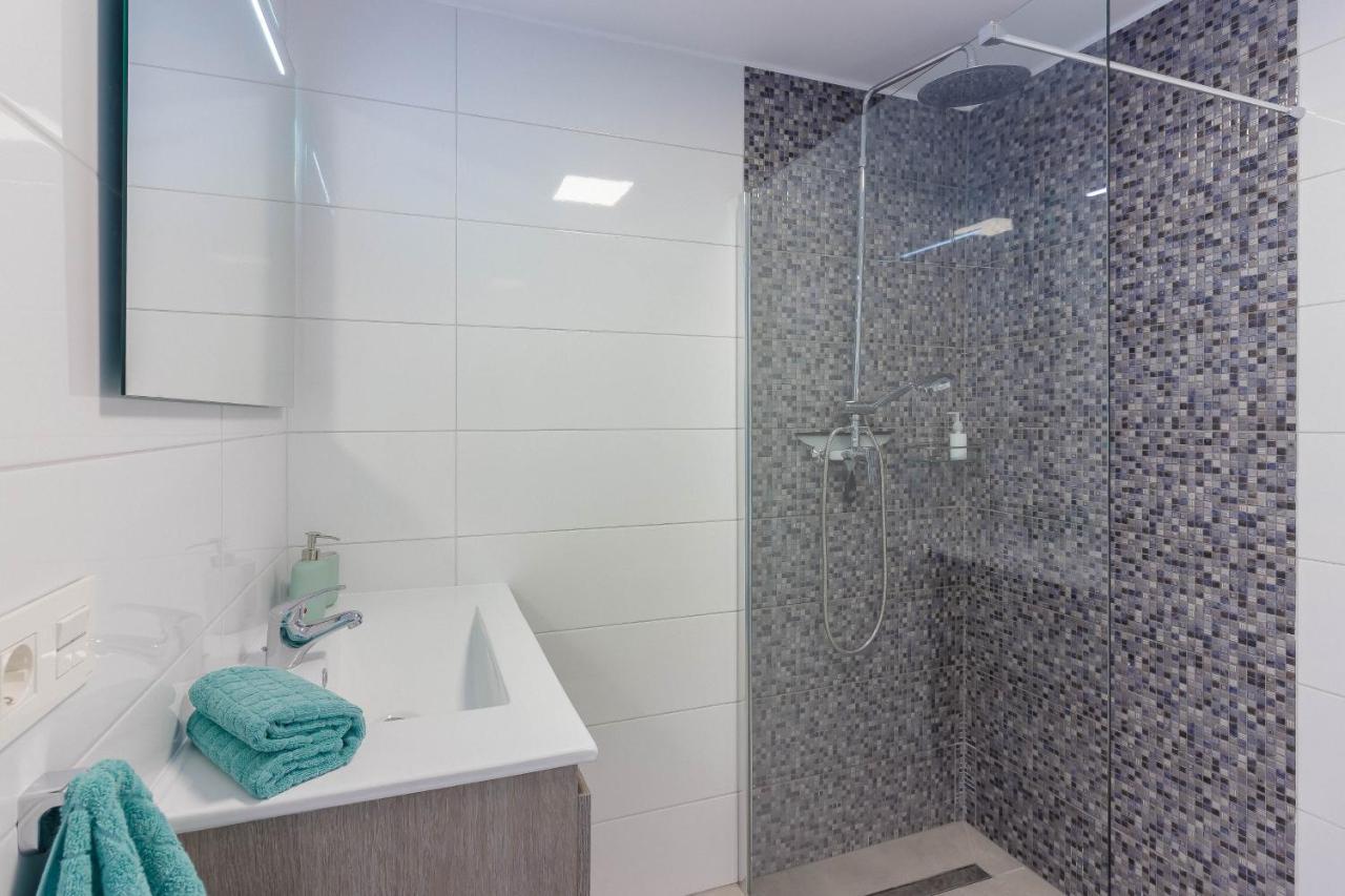 Appartement Luxury Duplex In Cristianos , 6 Pax *