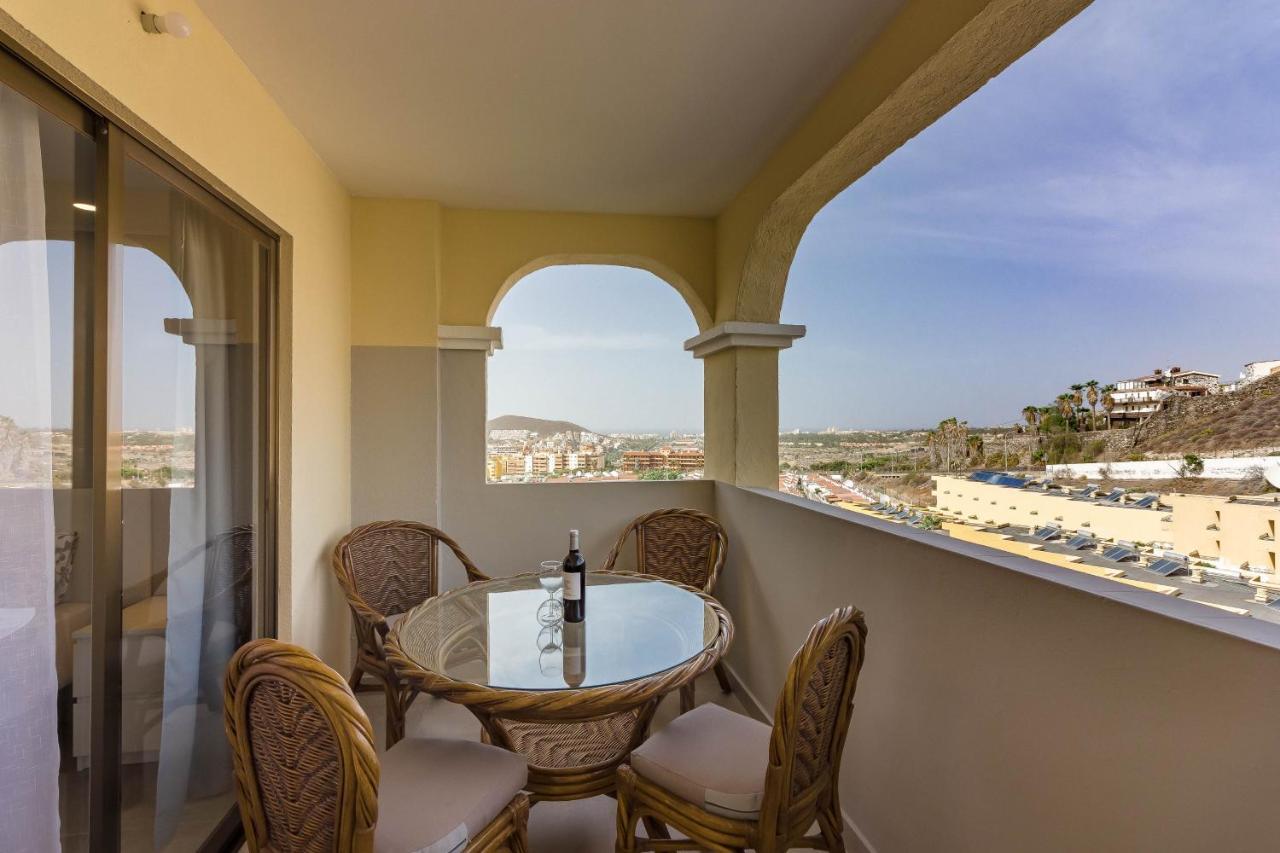 Luxury Duplex In Cristianos , 6 Pax