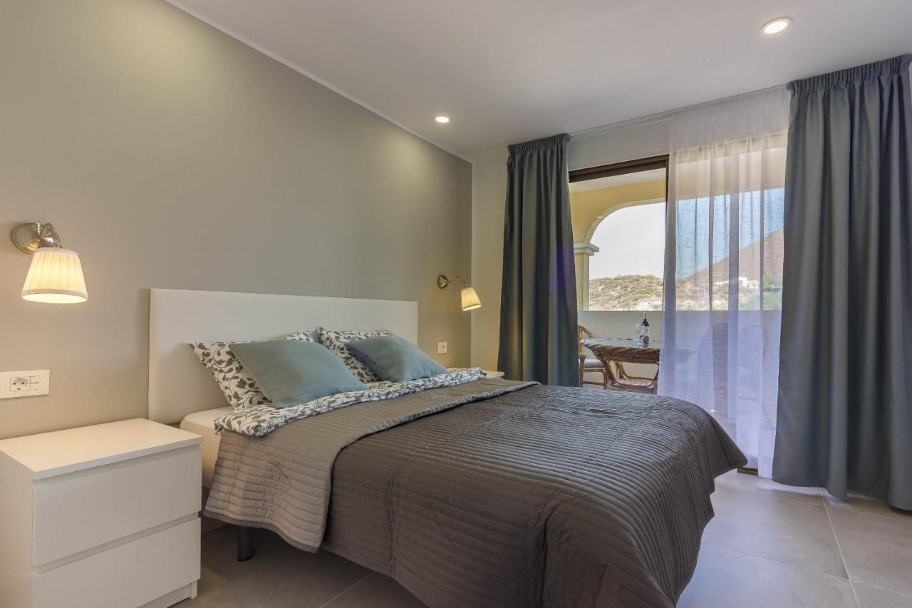 Luxury Duplex In Cristianos , 6 Pax *