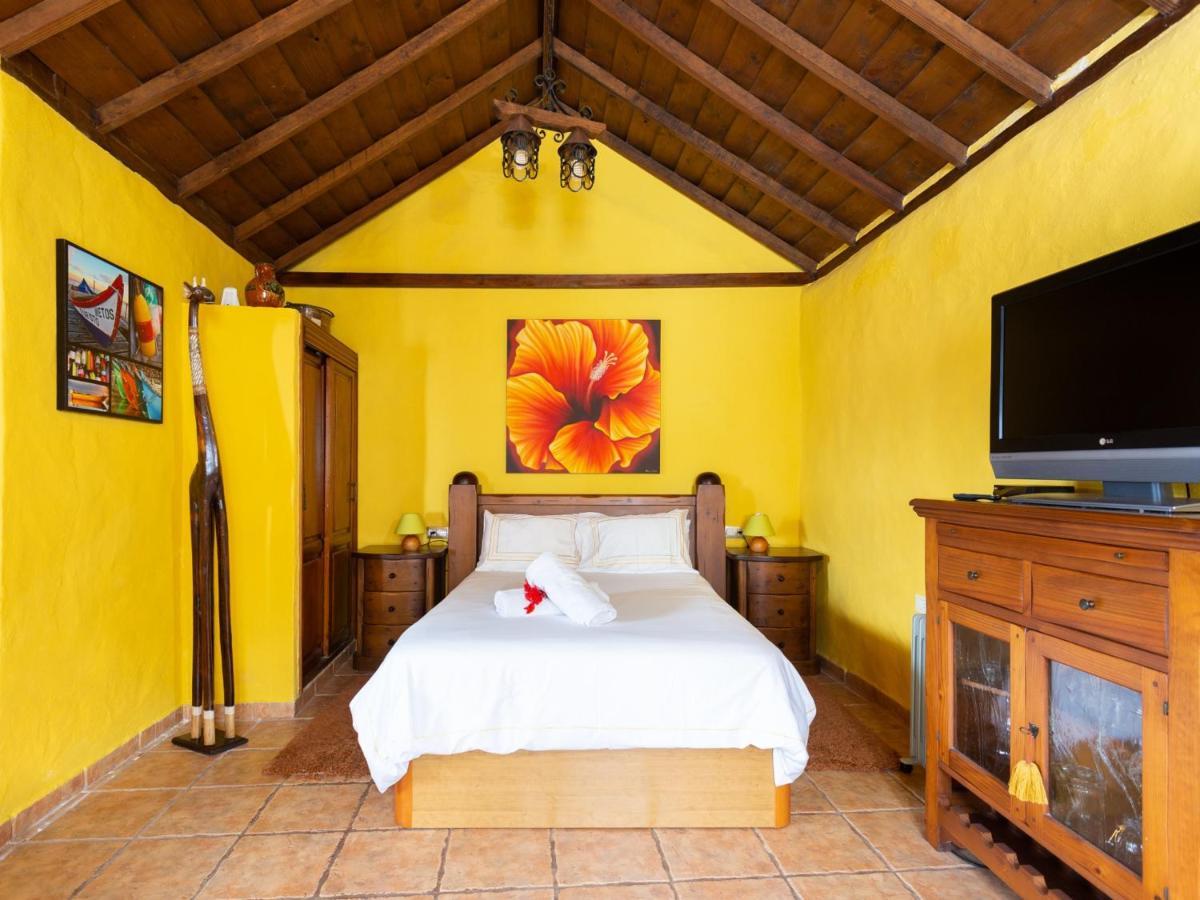 Casa El Mirlo: Paraiso Rural Con Piscina Y Hermosos Jardines En Icod De Vinos, Tenerife - Es-279-20 *