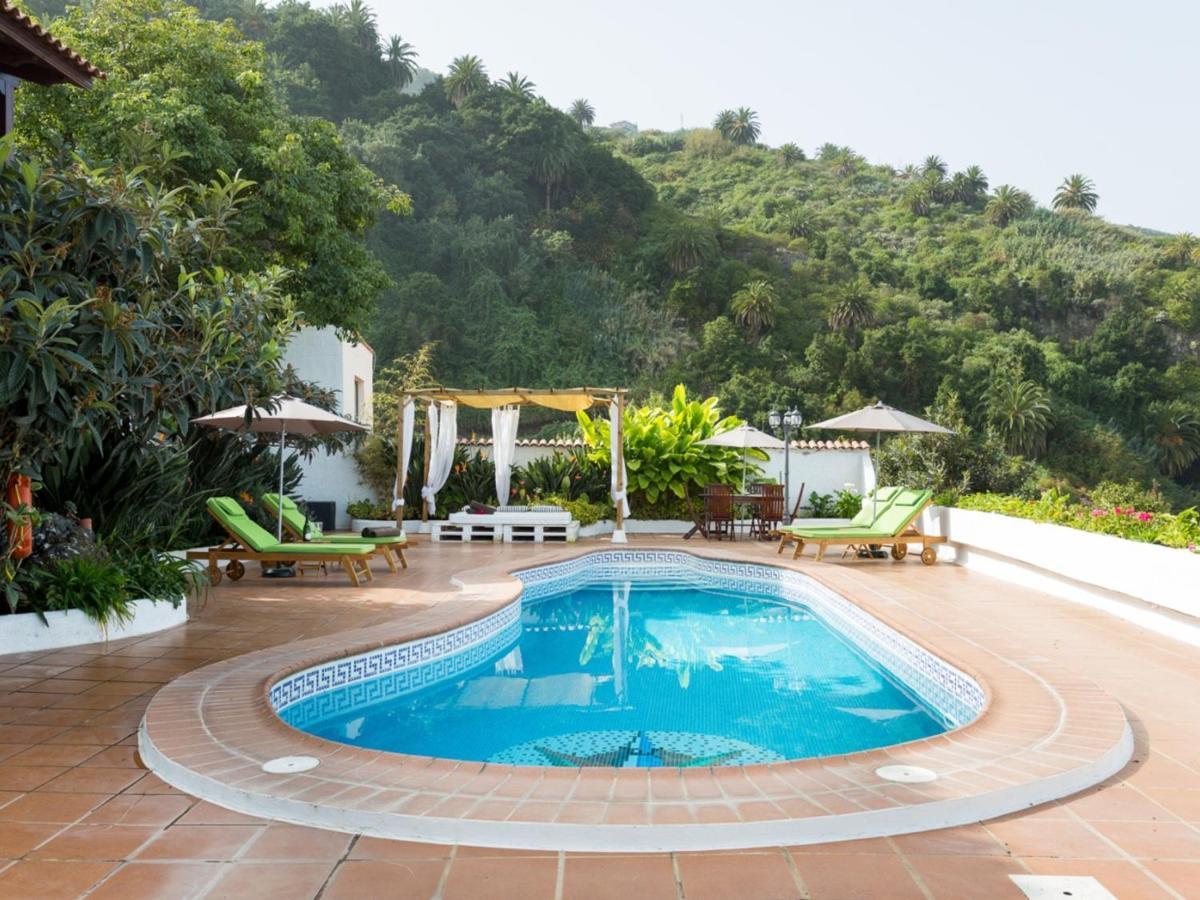 Casa El Mirlo: Paraiso Rural Con Piscina Y Hermosos Jardines En Icod De Vinos, Tenerife - Es-279-20 Villa *