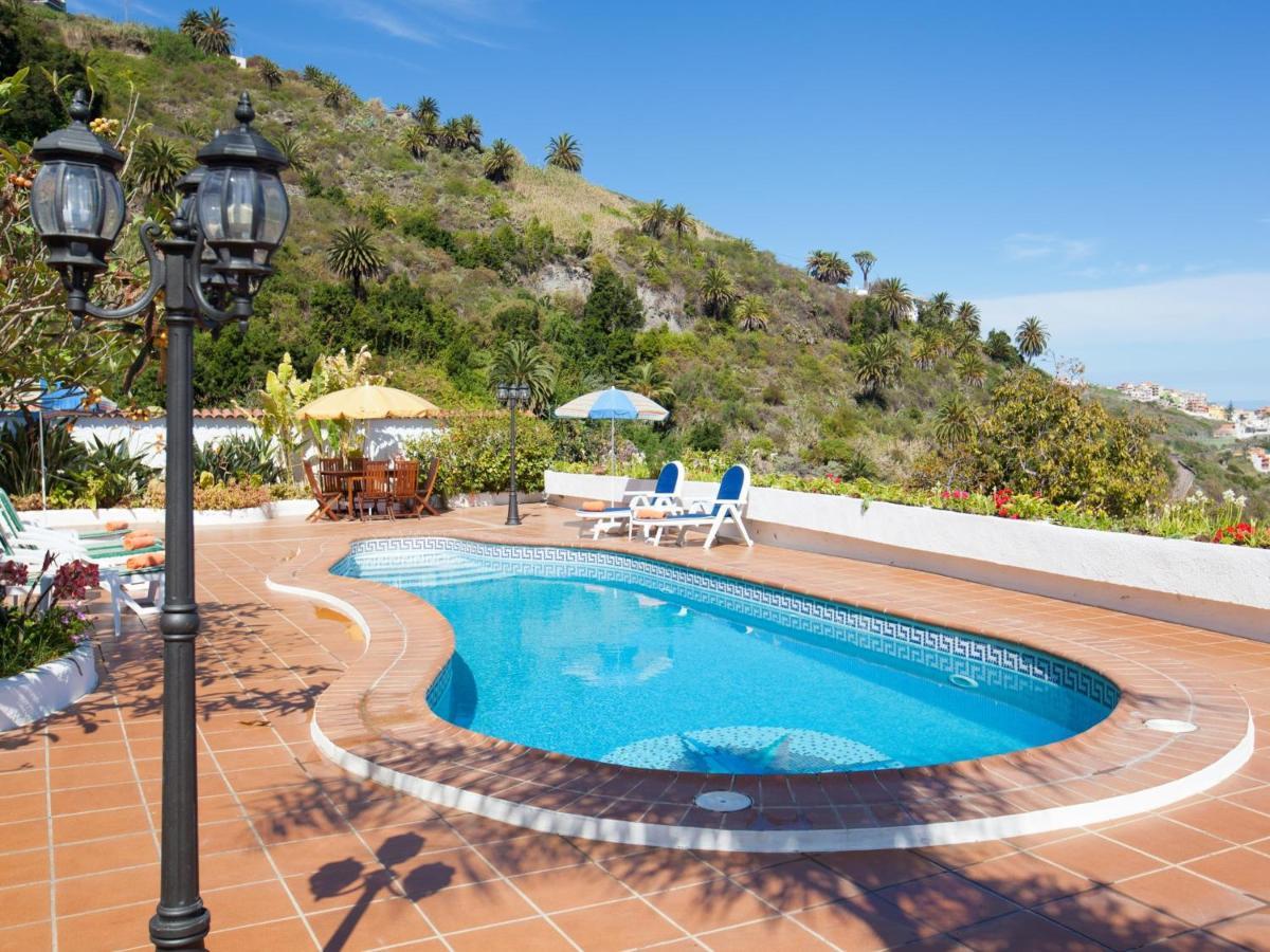 Casa El Mirlo: Paraiso Rural Con Piscina Y Hermosos Jardines En Icod De Vinos, Tenerife - Es-279-20 Villa *