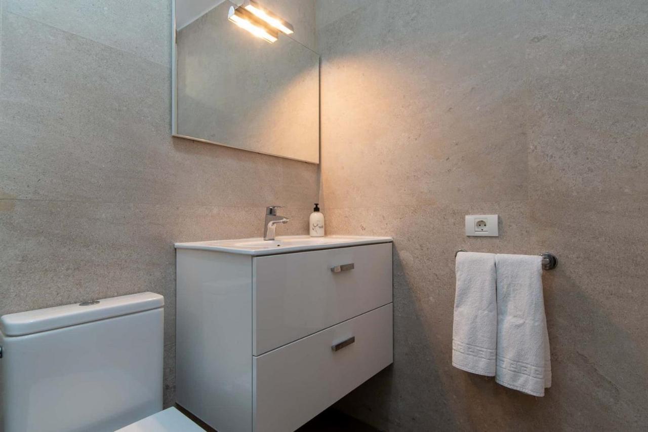 Parque Santiago Ii 2 Bed Apartment Playa de las Americas (Tenerife)