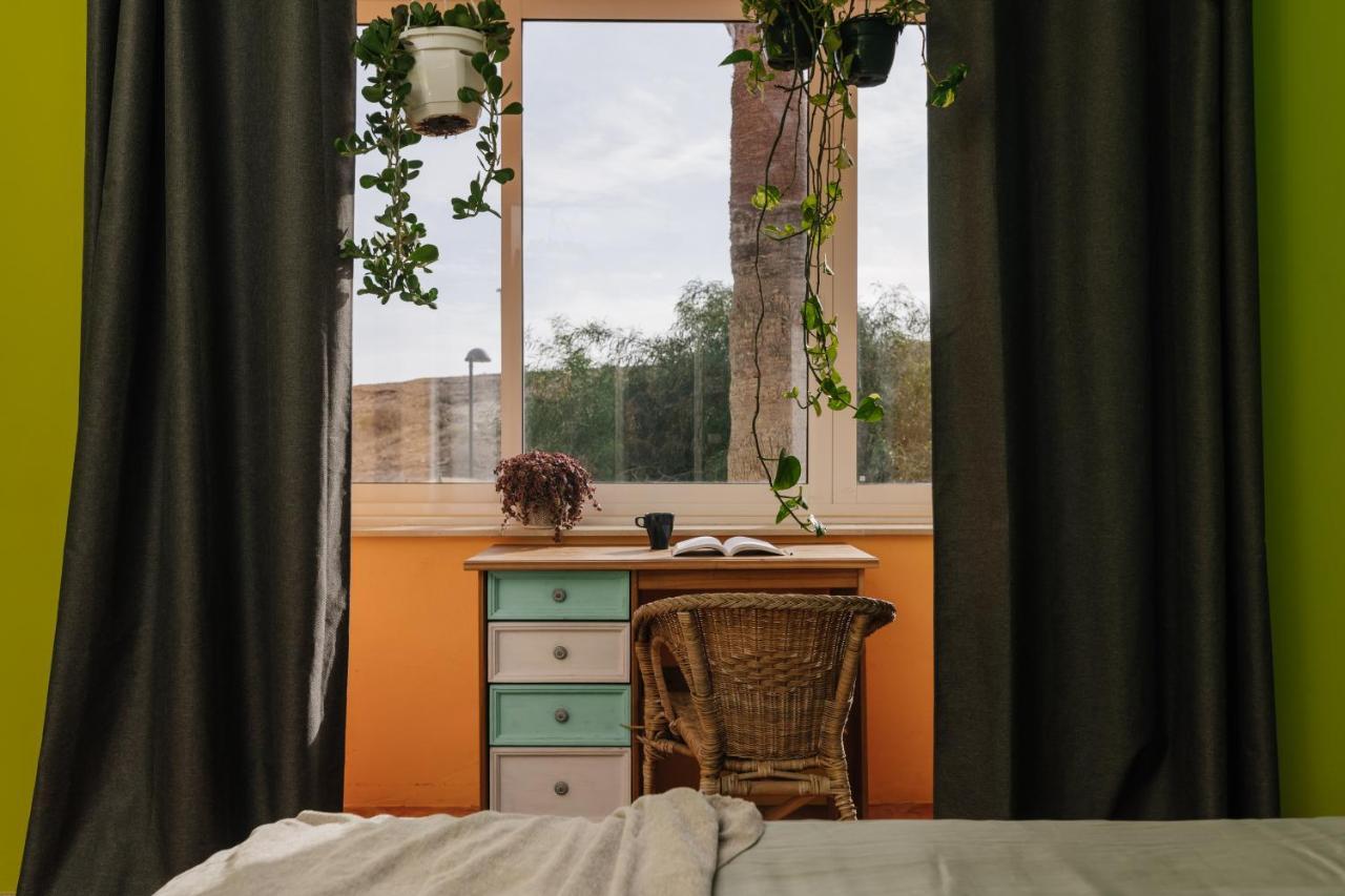 Hostal Los Amigos Nomad La Mareta