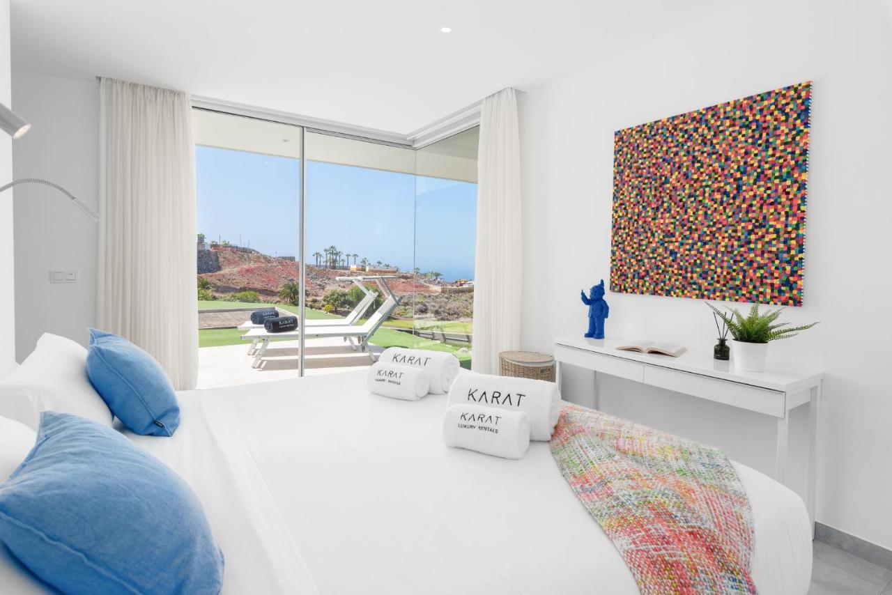 Karat Zambrano - Includes Golf Cart Villa Guía de Isora